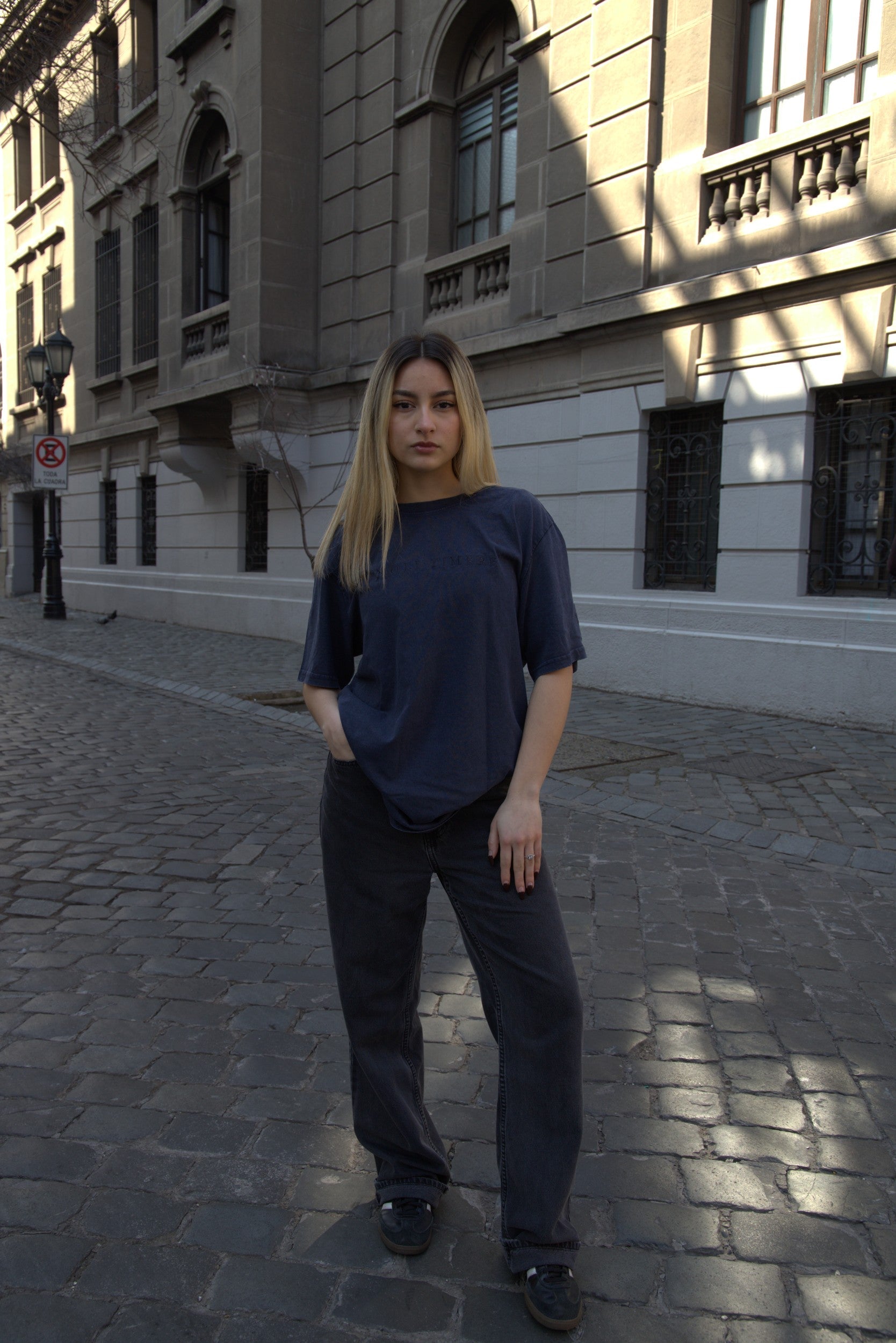 Polera Lavada 180 gr · Azul (últimas unidades) - en uso